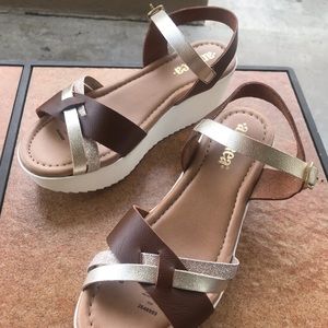 Andrea Platform sandals (Woman Size 5)